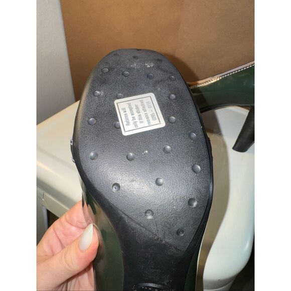 Tod’s Green Leather Loafer Heels - Picture 10 of 11